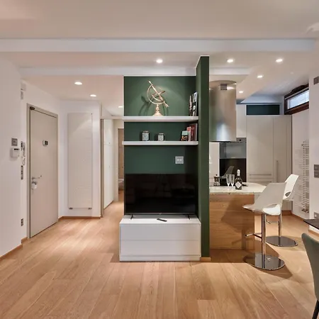 Arena Living - Next To Arena *